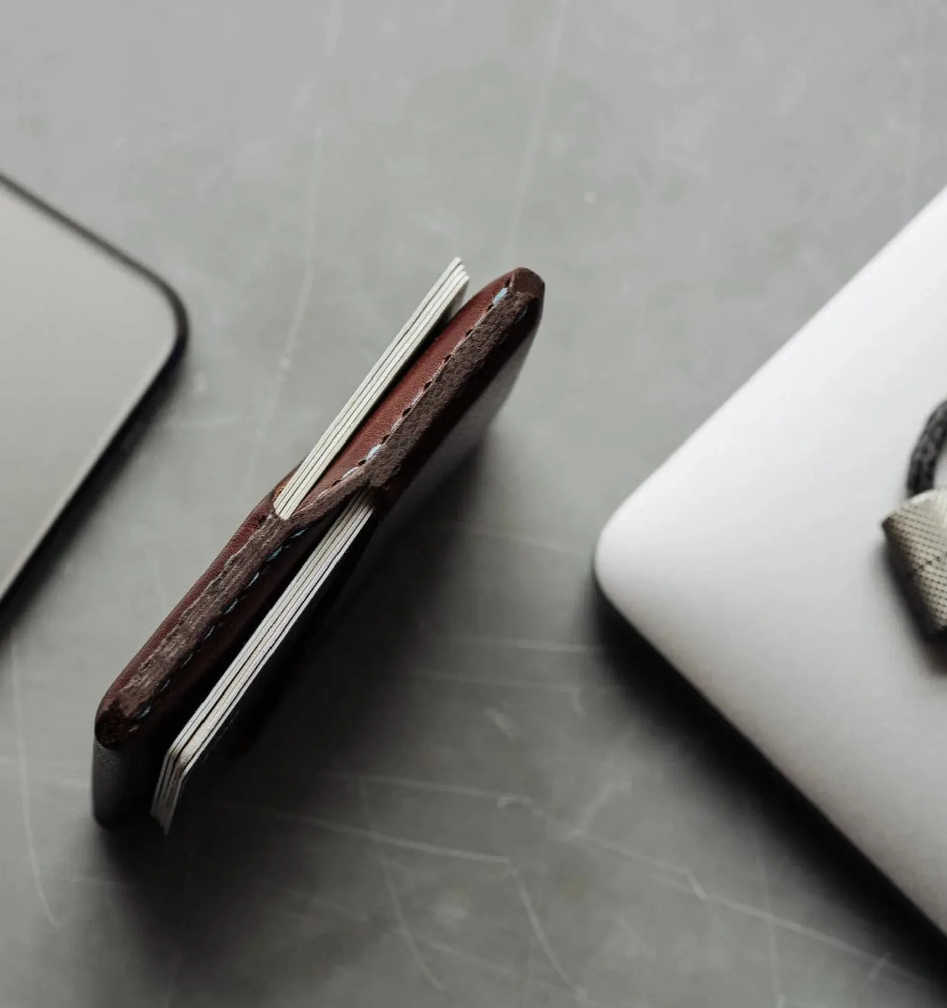 Wingback Winston Card Holder